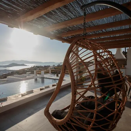 Naxos Skyline Luxury *