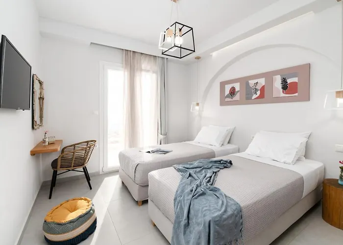 Naxos Skyline Luxury