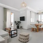 Naxos Skyline Luxury Αγγίδια