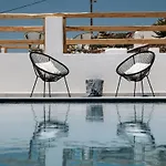 Naxos Skyline Luxury Αγγίδια