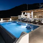 Naxos Skyline Luxury Βίλα *
