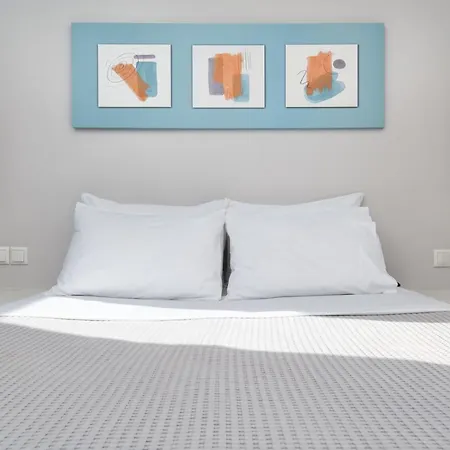 Naxos Skyline Luxury