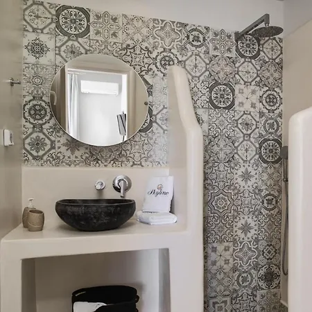 Villa Naxos Skyline Luxury