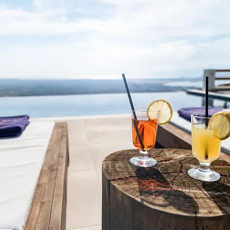 Naxos Skyline Luxury * Angídia