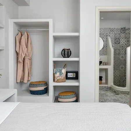 Naxos Skyline Luxury Angídia