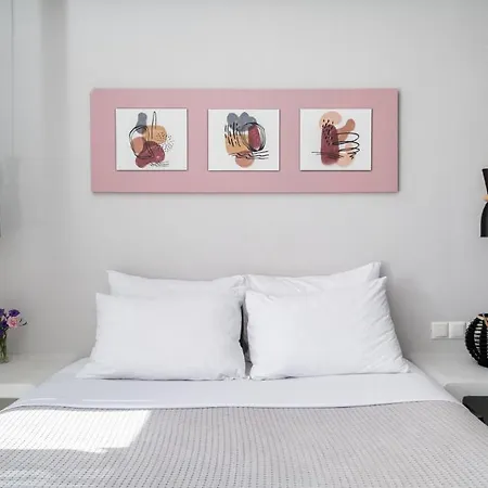 Naxos Skyline Luxury *