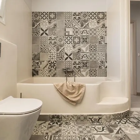 Naxos Skyline Luxury Angídia